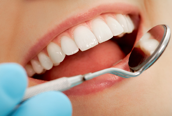 Crowns, Bridges & Dentures
